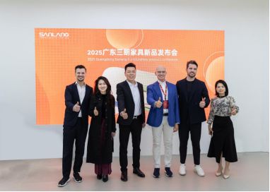 餐桌椅闪耀广州家博会创新设计摘双奖！不朽情缘游戏网站址三朗FINN系列(图2)