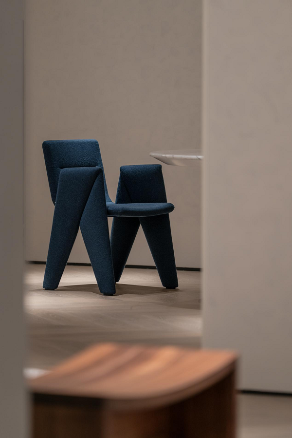 以东方美学为笔书写中国现代设计新篇不朽情缘app从榫卯到纸鹤：班兰(图7)