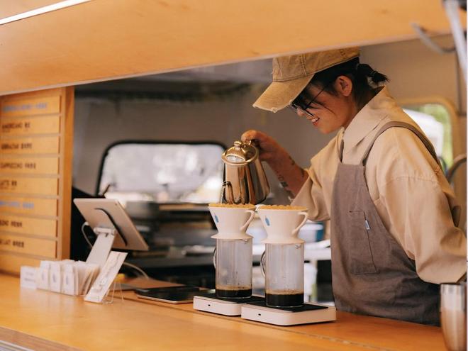 走到十字路口雀巢或剥离蓝瓶咖啡不朽情缘登录入口八年“联姻”(图2)